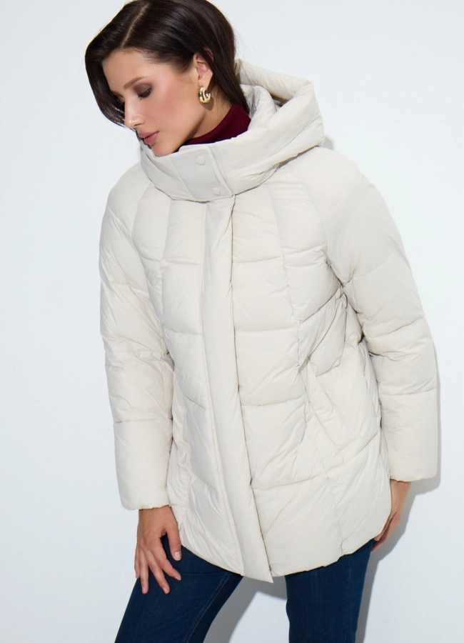Женский пуховик с капюшоном модель № 33751 универмаг малина фото