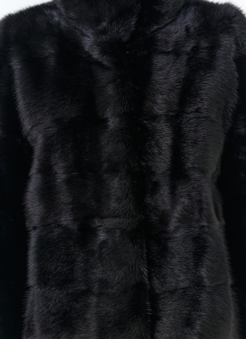 Норковая шуба с воротником стойка черного цвета 