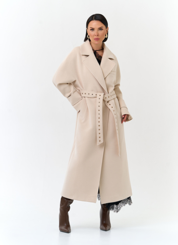Женское пальто с акцентным поясом Женское пальто с акцентным поясом