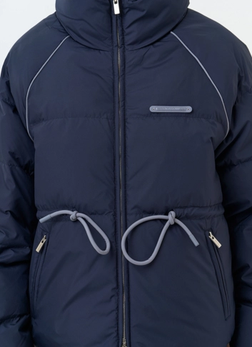 Женский пуховик с воротником стойкой