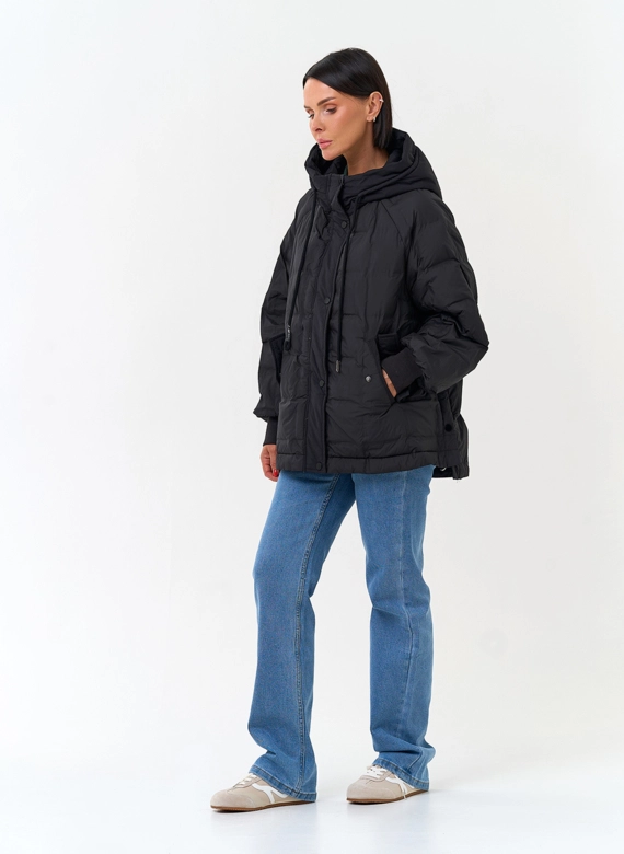 Женская куртка с капюшоном