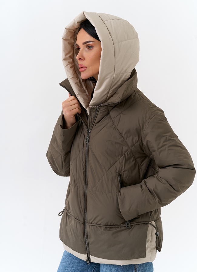 Женская куртка с контрастным капюшоном модель № 32509 универмаг малина