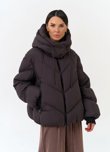 Женский пуховик с капюшоном