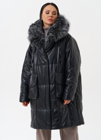 Пуховик из эко кожи с капюшоном из эко меха 