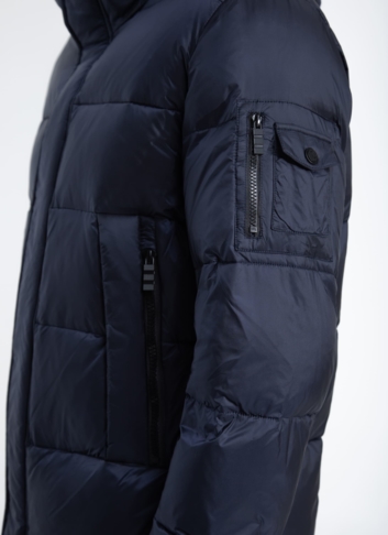 Пуховик мужской синего цвета с капюшоном 