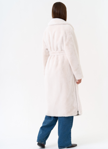 Женское пальто из эко меха с декоративными молниями