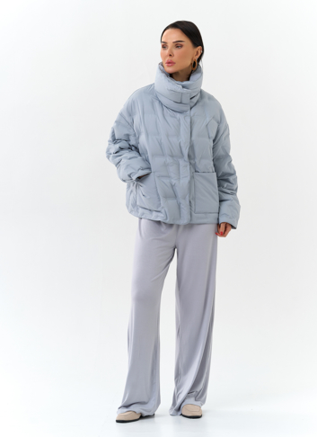 Женская куртка с воротником стойкой