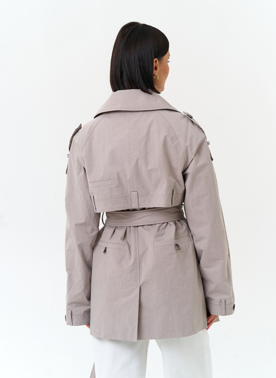 Женский плащ с поясом