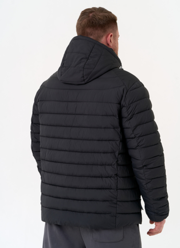Мужской пуховик черного цвета