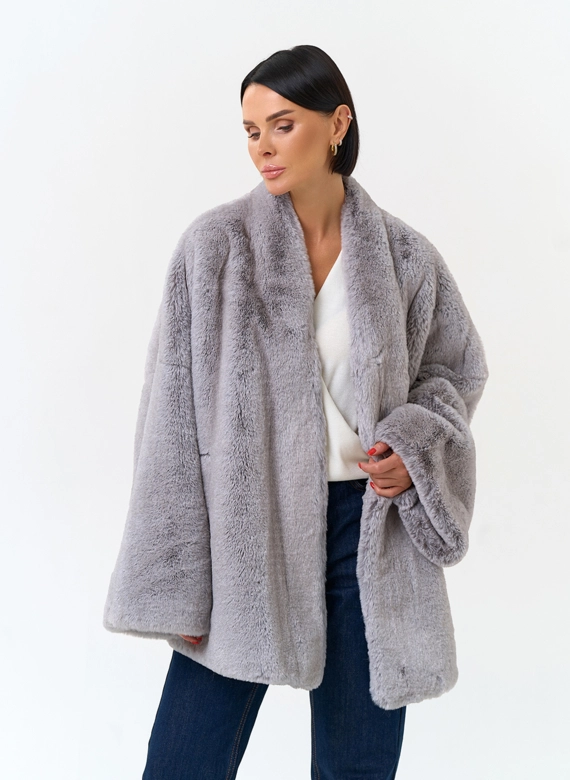 Женская шуба из эко меха
