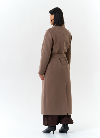 Женское пальто с поясом