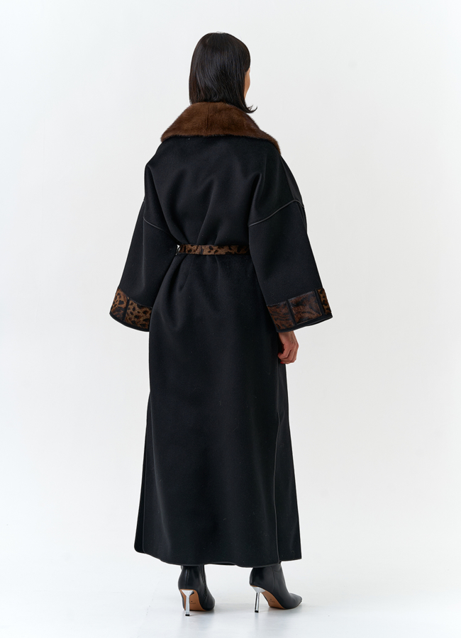 Женское длинное пальто с воротником из меха норки модель № 32647 в кредит