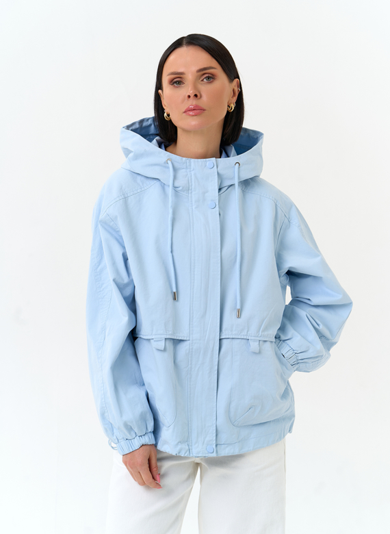 Женская ветровка с капюшоном