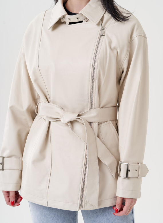 Женская куртка из натуральной кожи