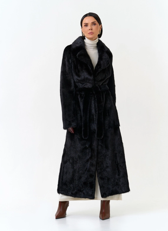 Удлиненная шуба из меха норки фото