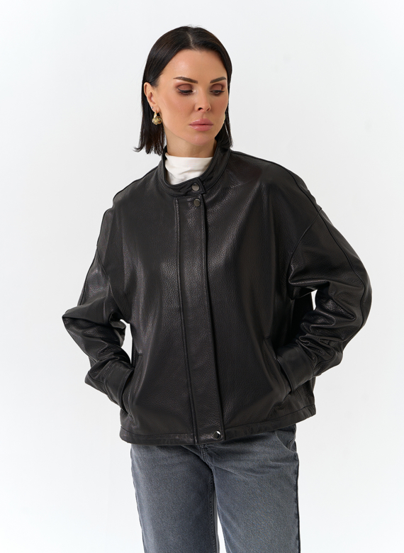 Женская куртка из натуральной кожи