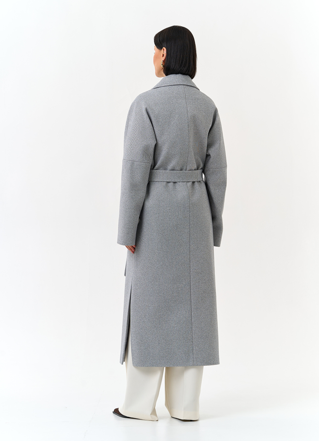 фото Женское пальто с английским воротником модель № 31210