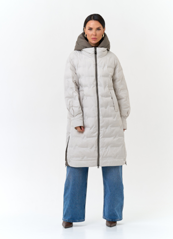 Женское утепленное пальто с капюшоном