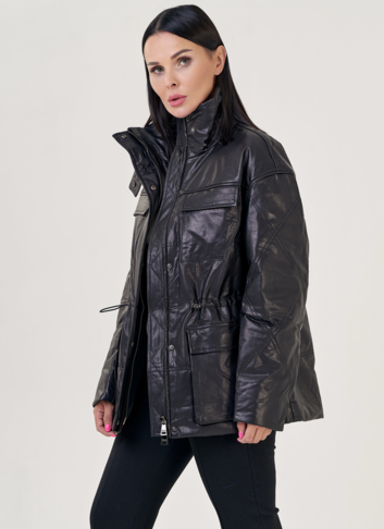 Женская кожаная куртка с капюшоном 