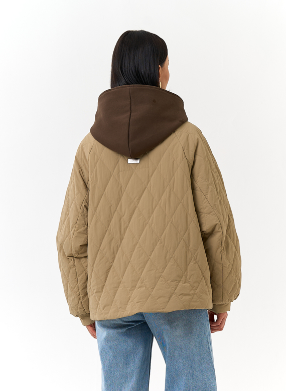 Женская куртка с трикотажным капюшоном